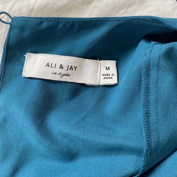 Aly & Jay Turquoise Ruffle Sleeve Top - Picture 12 of 12